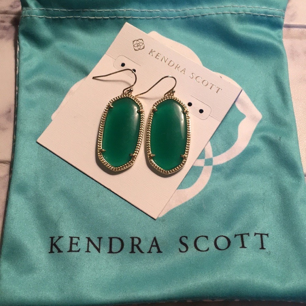 Kendra Scott Elle Earrings